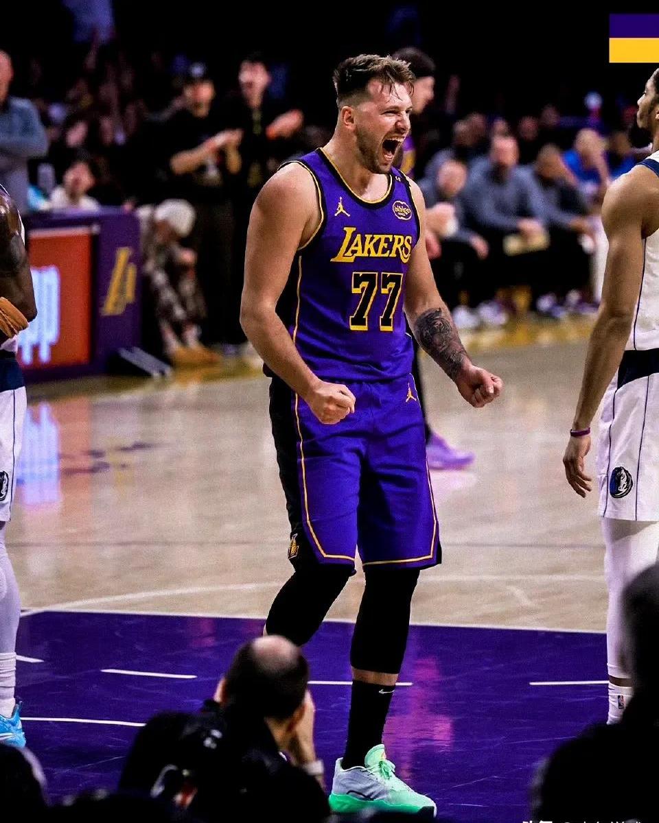 土耳其男篮碾压德国男篮，东契奇惊艳世界