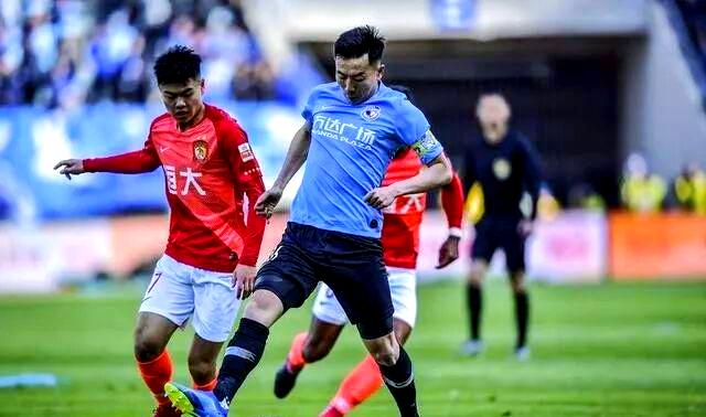 开云足球直播-一方客场不敌恒大，实力劣势需努力提升