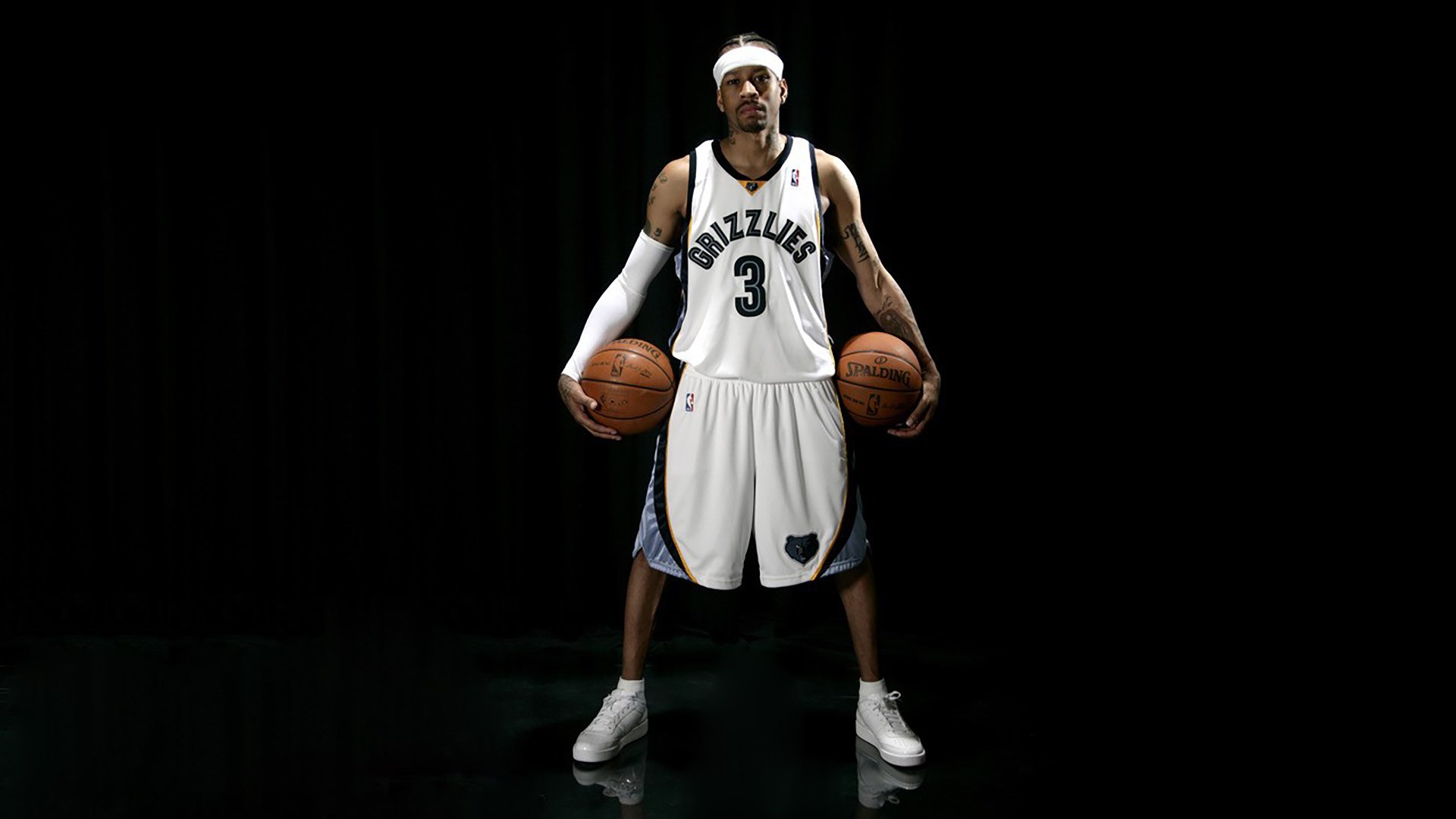 一刻钟的传奇，当上海队遇上马刺，范弗利特用连续得分书写唯一剧本